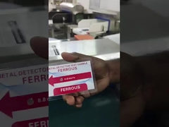 SA-990 Dijital Sinyal Gıda Metal Detektörü 50-60Hz Otomatik Durdurma Kemeri Gıda Metal Denetimi