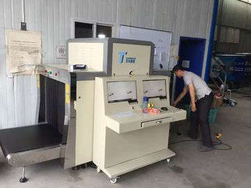 Çiftli Görünüm X Işısı Bagaj Tarayıcı / Havaalanı Güvenliği X Ray Makinesi Konveyör Tipi